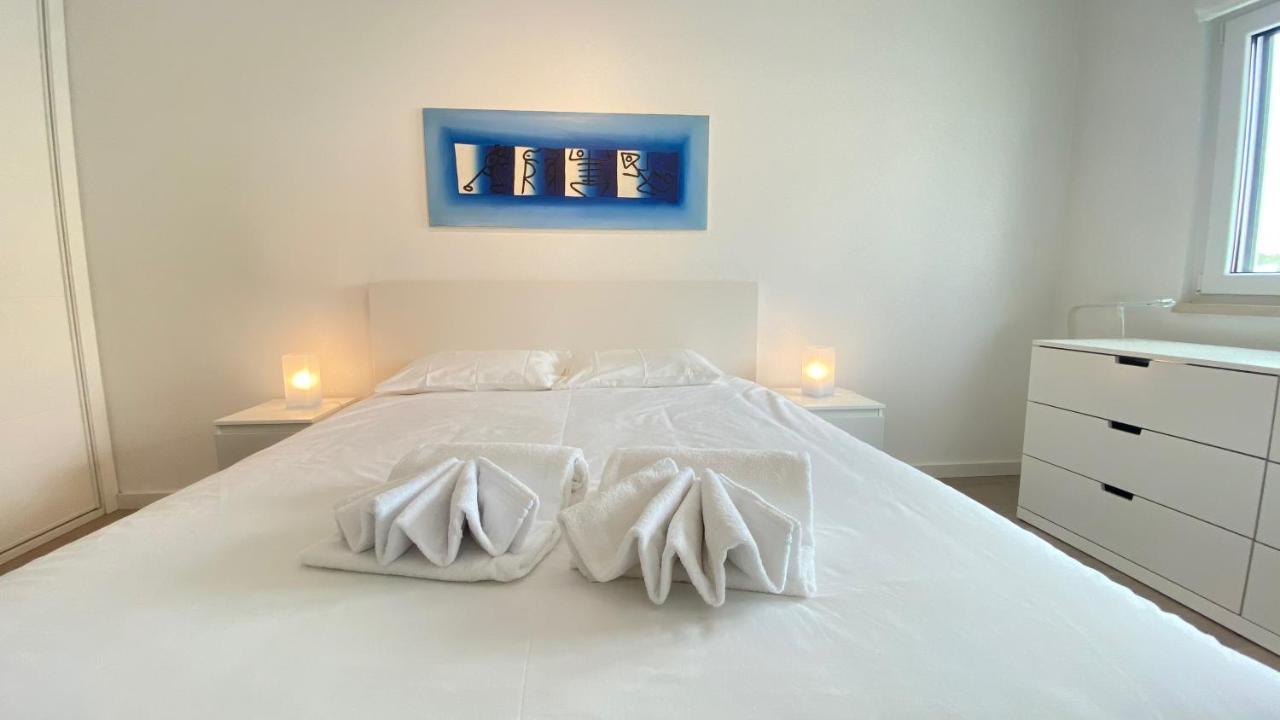 The Sunny Dune - Luxury Apartment W/ Pool & Private Terrace フェレル エクステリア 写真